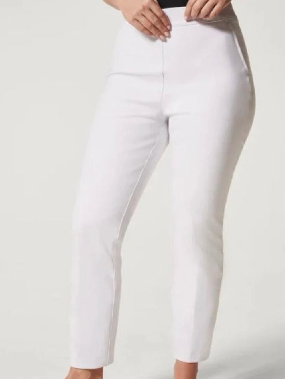 SPANX Classic White Slim Ankle Medium Pants